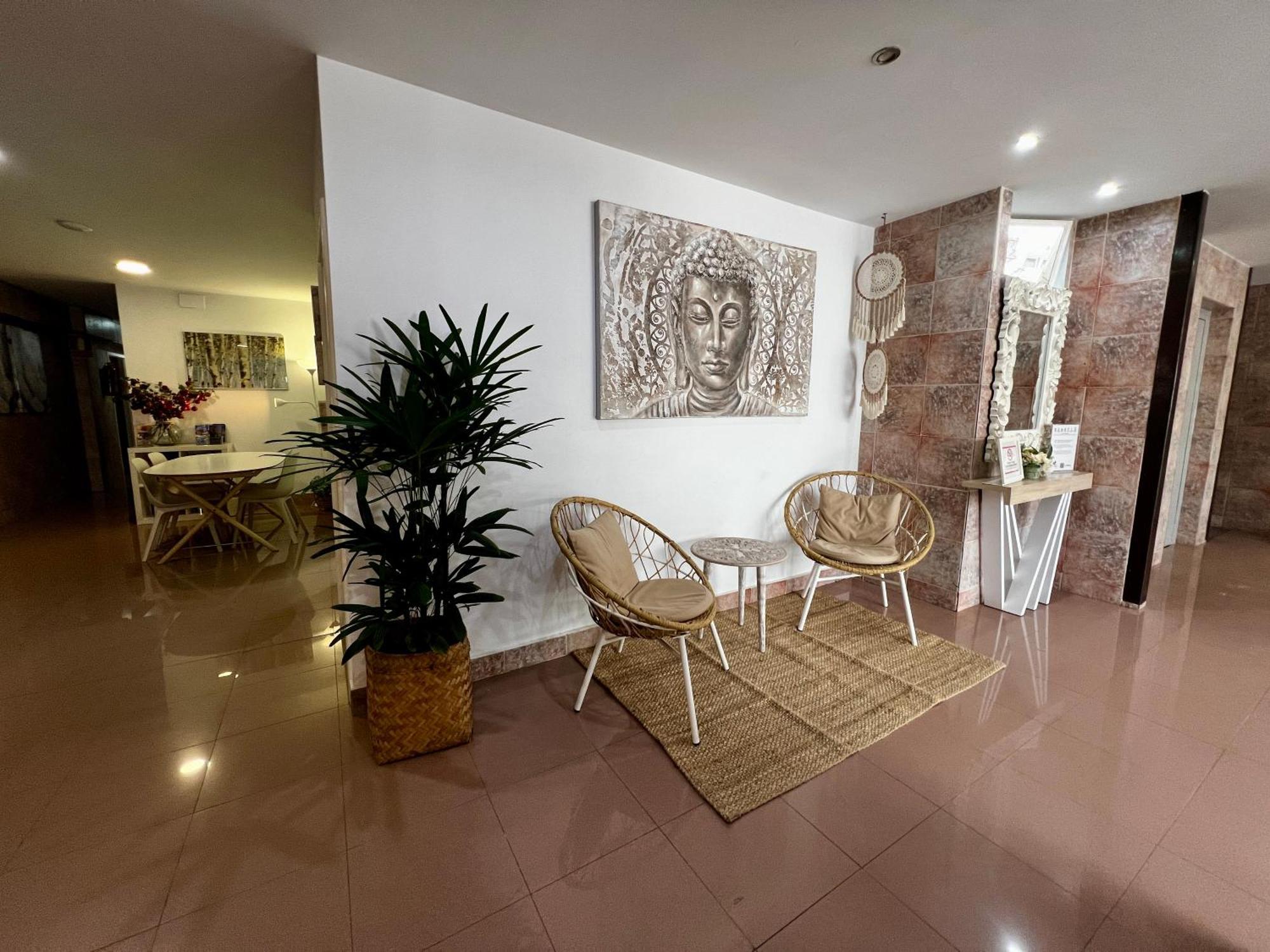 Hostal Residencia Cardona أرّاثيفي المظهر الخارجي الصورة