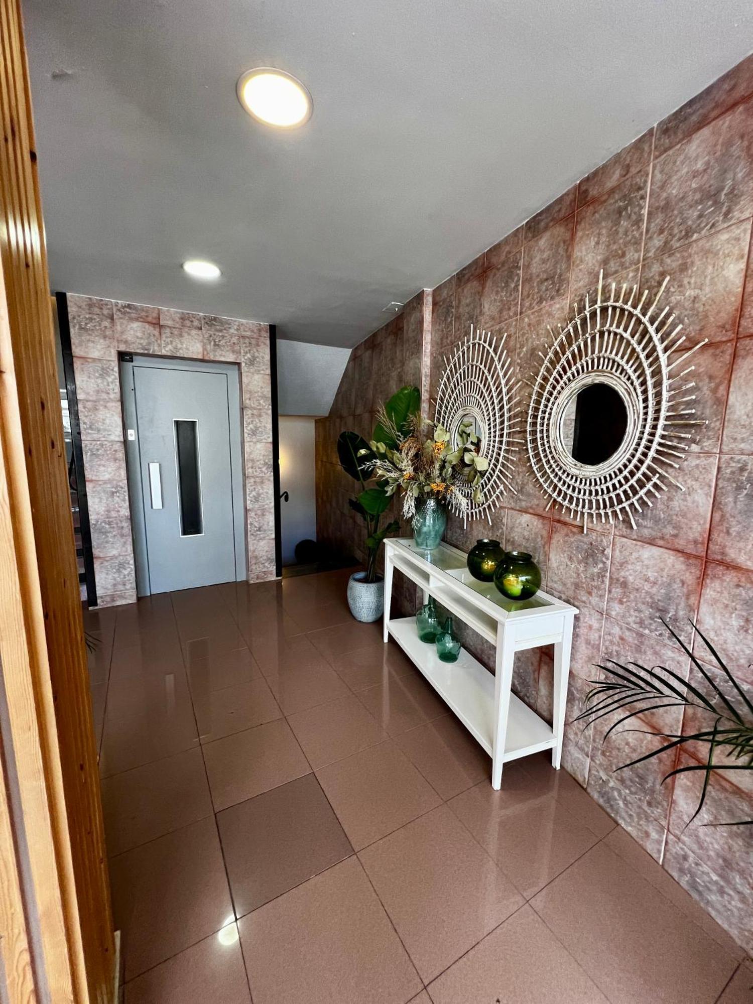 Hostal Residencia Cardona أرّاثيفي المظهر الخارجي الصورة